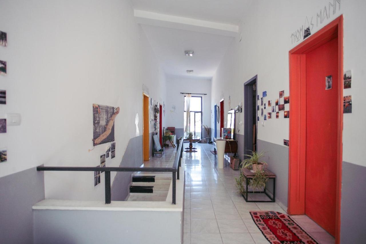 Hostel Дуррес Экстерьер фото