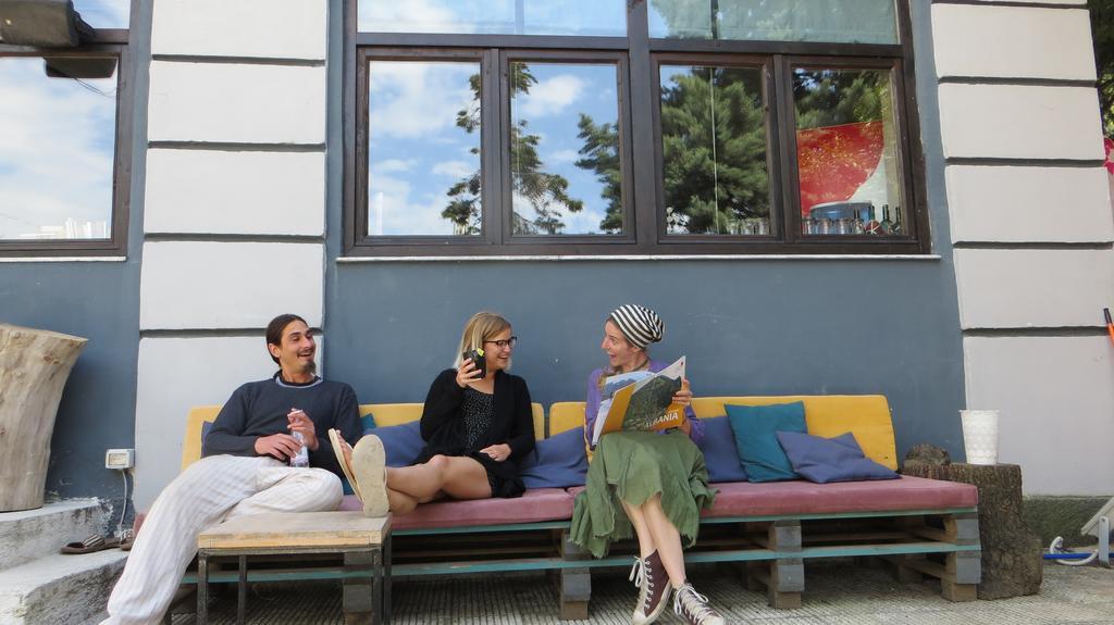 Hostel Дуррес Экстерьер фото
